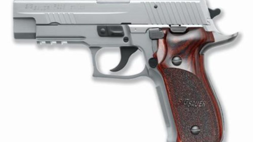 Sig P226 Elite Stainless,  9mm 4.4,  15 rd