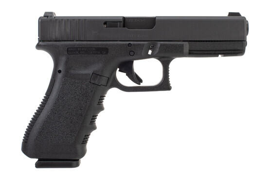 GLOCK 17 Gen 3 9mm Pistol – Night Sights – Two 10 Round Magazines