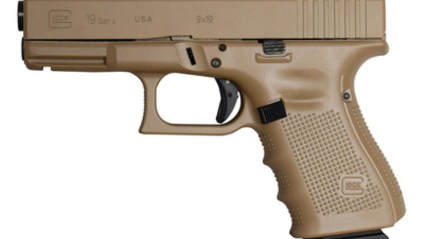 GLOCK 19 Gen 4 Cerekote Elite 9mm 4in Barrel 3x 15 Round Magazine Coyote Tan Finish Pistol (UG1950203CCT)